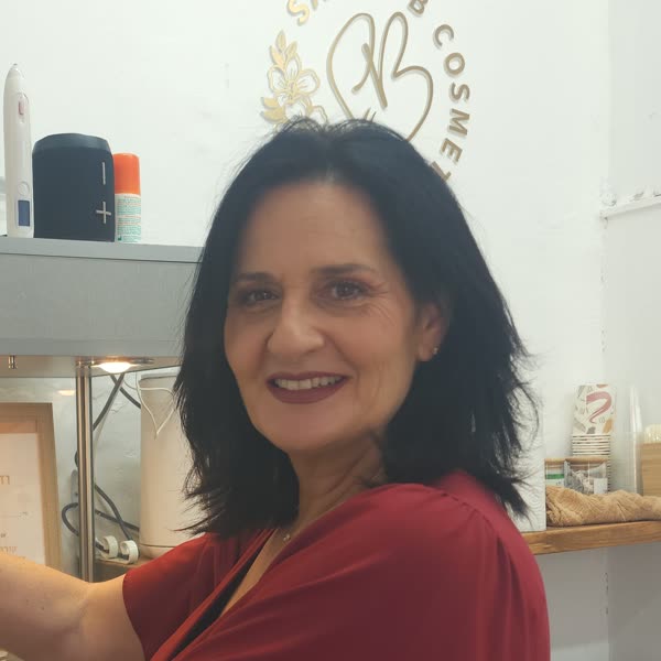 שרה בן אהרון